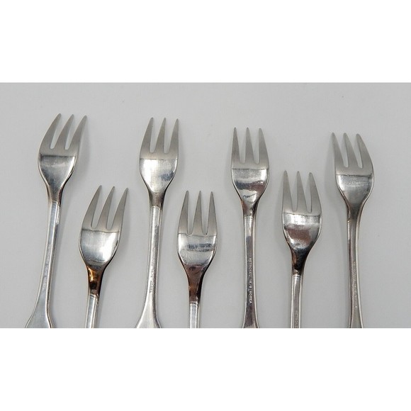 Retroneu Cambridge Cocktail Seafood Fork 18/8 Korea Set of 8 - Picture 6 of 9